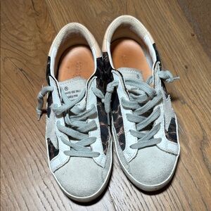 Authentic Girls Golden Goose Sneakers